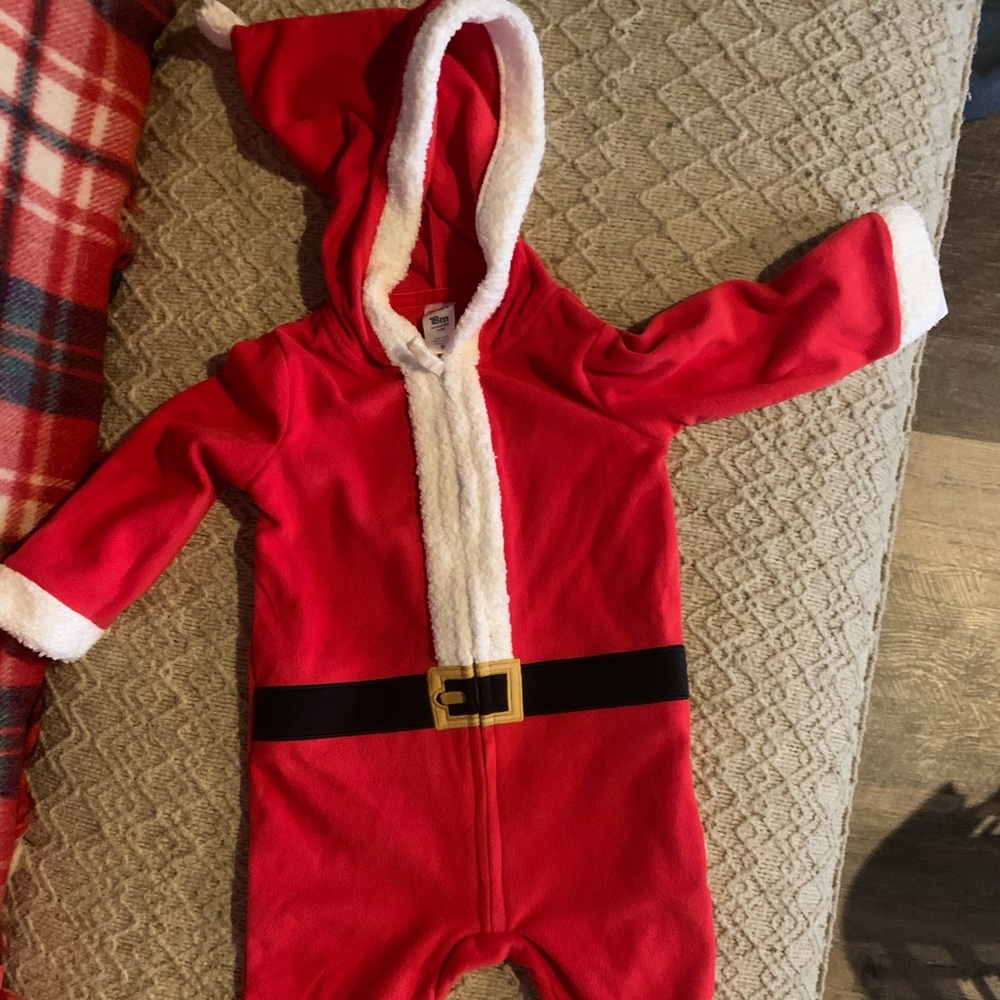 Carter’s 18 month Santa suit